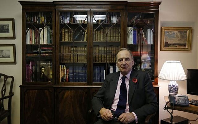 Julian Radcliffe, chairman of the Art Loss Register poses for the photographer during an interview in central London, Wednesday, Nov. 6, 2013. (photo credit: AP Photo/Lefteris Pitarakis)