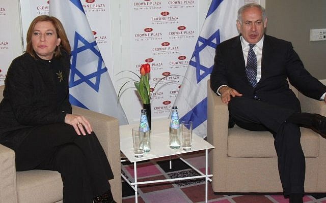 Incoming Prime Minister Benjamin Netanyahu and outgoing foreign minister and Kadima Party leader Tzipi Livni meet in Tel Aviv, February, 2009, on a possible coalition partnership. (Photo credit: Roni Schutzer/Flash90)