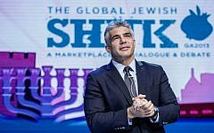 Finance Minister and Yesh Atid party leader Yair Lapid addresses the General Assembly in Jerusalem, November 2013. (photo credit: Flash90)