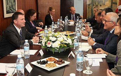 A delegation of the Parliamentary Assembly of the Mediterranean visits the Knesset in Jerusalem, November 2013. (Knesset)