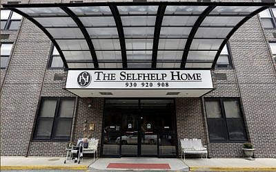 The Selfhelp Home retirement community (photo credit: AP Photo/M. Spencer Green) 
