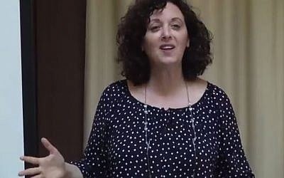 Dr. Tova Hartman giving a lecture on Hannah's Prayer. (YouTube screenshot)