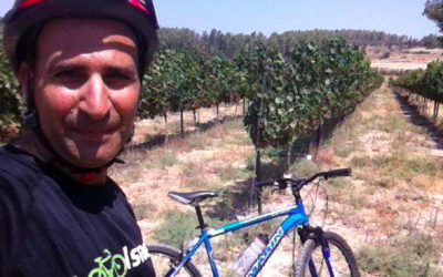 Ofer Zemach left graphic design to pursue his dream, guiding with a specialty in biking and winery tours (Courtesy Ofer Zemach)
