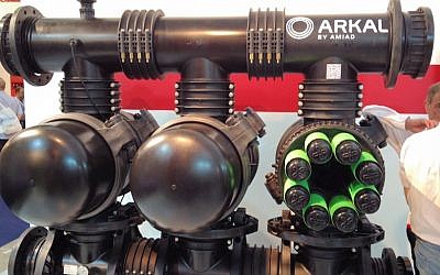An Amiad municipal water filtration system on display at a water technology show in Tel Aviv (Courtesy)
