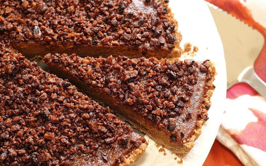 Pumpkin pie, if you're kosher and want to eat your turkey too (photo credit: Andrea Brownstein/Photoli Photography) Pumpkin pie, if you're kosher and want to eat your turkey too (photo credit: Andrea Brownstein/Photoli Photography)