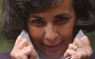 Israeli writer Naomi Ragen, in Jerusalem on April 23, 2004 (photo credit: Yossi Zamir/ Flash90).