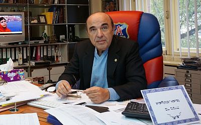 Vadim Rabinovich is unfazed by critics and readily offers his own censure of European and American Jewish leaders. (photo credit: Cnaan Liphshiz/JTA)