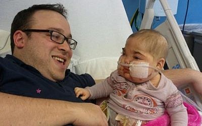 Seth Galena with his daughter Ayelet in the hospital. (Courtesy of Seth Galena)