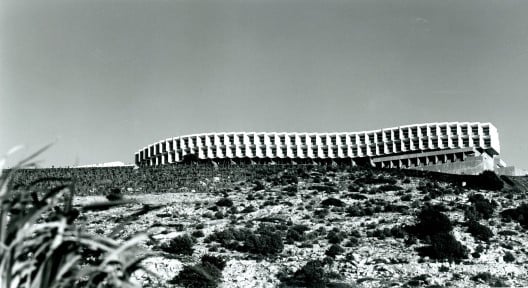 Yakov Rechter's Zichon Yaakov serpentine Mivtachim Sanitarium (Courtesy Wiki Commons)