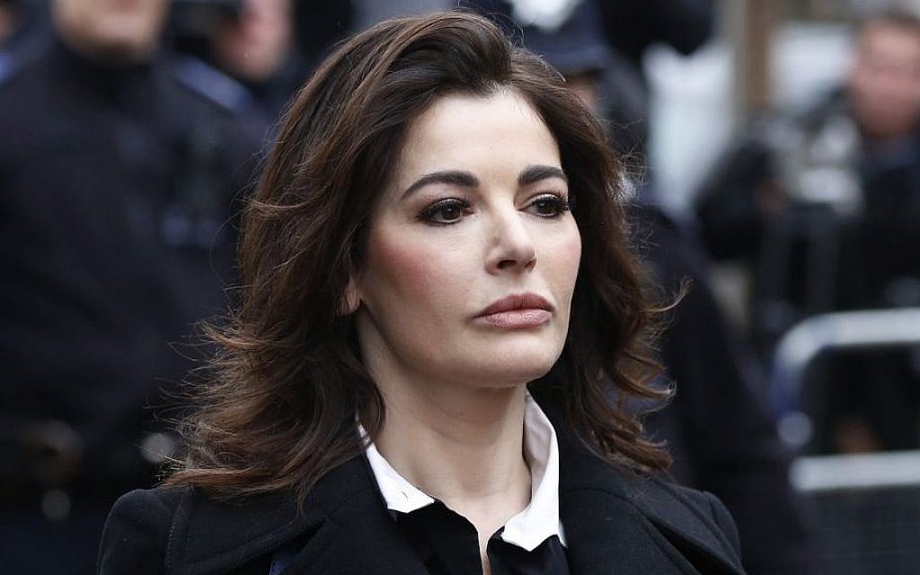 Celebrity chef, Nigella Lawson, arrives at Isleworth Crown Court in London, Wednesday, Dec. 4, 2013. (photo credit: AP Photo/Sang Tan) Celebrity chef, Nigella Lawson, arrives at Isleworth Crown Court in London, Wednesday, Dec. 4, 2013. (photo credit: AP Photo/Sang Tan)
