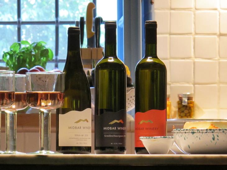Midbar Winery's whites and reds (Courtesy Midbar Winery) Midbar Winery's whites and reds (Courtesy Midbar Winery)