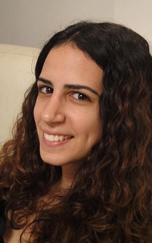 Israeli Lilach Chen started the global fingerbreaking trend. (courtesy)