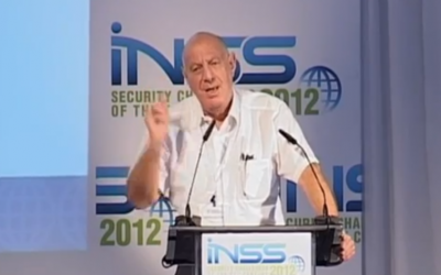 Dov Weissglass speaks at Tel Aviv University's INSS think tank in 2012 (photo credit: YouTube screenshot)