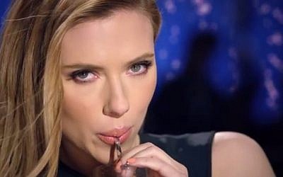 Scarlett Johansen advertising SodaStream (screen capture: Youtube)