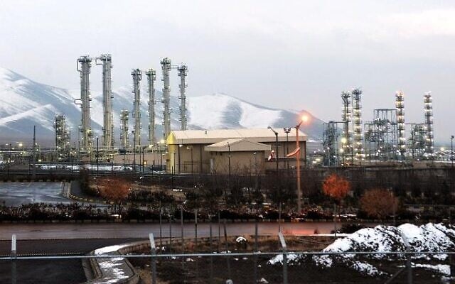 Iran's Arak heavy water reactor (photo credit: Hamid Foroutan/ISNA/AFP)