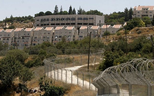 A view of the settlement of Kiryat Arba, in the southern West Bank, adjoining the city of Hebron. (Michal Fattal/Flash90) A view of the settlement of Kiryat Arba, in the southern West Bank, adjoining the city of Hebron. (Michal Fattal/Flash90)
