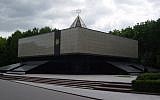 The memorial synagogue on Poklonnaya Hill, Moscow (Photo credit: LAL Mikhail Yakovlev/Wikimedia Commons)