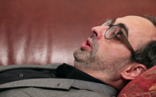 Shteyngardt visits his shrink who calls him a 'little narcissist' in the promotional video for his new book, 'Little Failure.' (YouTube screenshot)