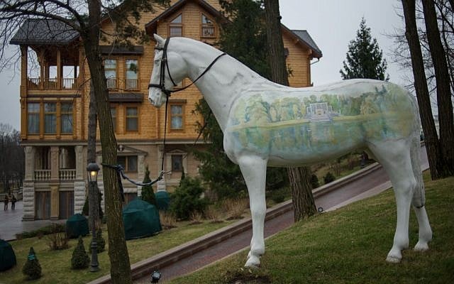 A horse statue in front of Victor Yanukovych's countryside residence in Mezhyhirya, Ukraine, Saturday, Feb, 22, 2014. (photo credit: AP/Andrew Lubimov)