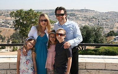 Cantor Eric Moses, wife Melissa, and children. (courtesy)