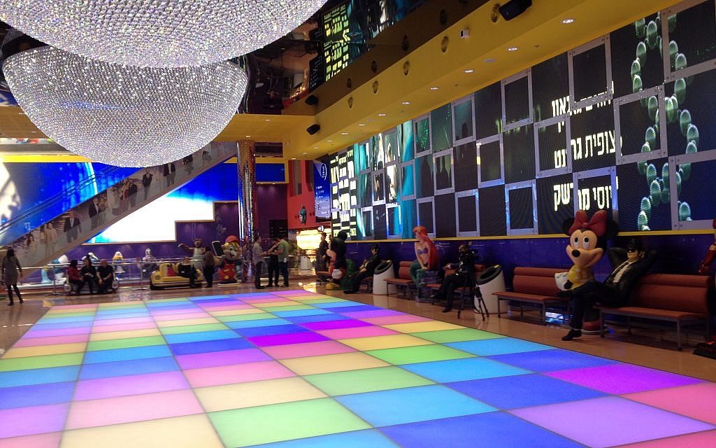 Flashy interiors, massive spaces and lots of movie memorabilia typify the Cinema City experience (photo credit: Jessica Steinberg/Times of Israel) Flashy interiors, massive spaces and lots of movie memorabilia typify the Cinema City experience (photo credit: Jessica Steinberg/Times of Israel)