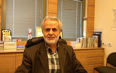 MK Ibrahim Sarsur at his Knesset office, April 4, 2014 (photo credit: Elhanan Miller/Times of Israel) MK Ibrahim Sarsur at his Knesset office, April 4, 2014 (photo credit: Elhanan Miller/Times of Israel)