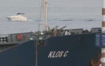 Masked Shayetet 13 soldiers standing on the bow of the Klos-C as it docks in Eilat on Saturday, March 8, 2014. (screen capture: Ynet) Masked Shayetet 13 soldiers standing on the bow of the Klos-C as it docks in Eilat on Saturday, March 8, 2014. (screen capture: Ynet)