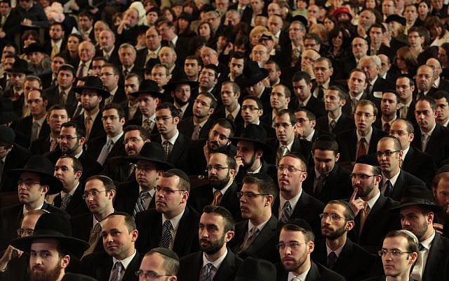Yeshiva University’s last Chag HaSemikhah ordination celebration, in March 2010, feted 200 or so rabbis who had been ordained in the previous four years. (Yeshiva University/JTA)