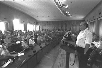 A 1972 El-Al pilot strike, protesting skyjackings (photo credit: Moshe Milner/ GPO) A 1972 El-Al pilot strike, protesting skyjackings (photo credit: Moshe Milner/ GPO)