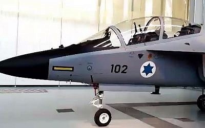 Alenia Aermacchi M-346 Master (photo credit: Youtube screenshot)