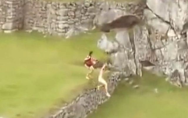 Naked in Peru (Youtube screenshot) Naked in Peru (Youtube screenshot)