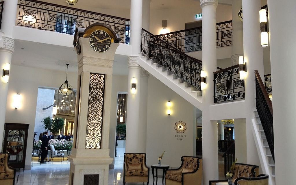 Restored art deco balasters and a replicated Waldorf Astoria clock in the lobby of the Jerusalem hotel (photo credit: Jessica Steinberg/Times of Israel) Restored art deco balasters and a replicated Waldorf Astoria clock in the lobby of the Jerusalem hotel (photo credit: Jessica Steinberg/Times of Israel)