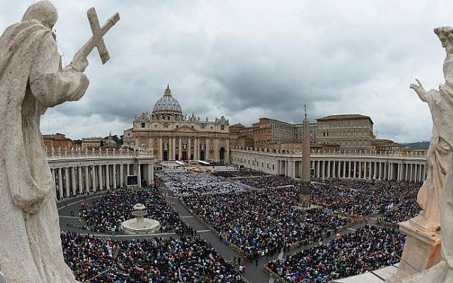 General view of the crowd gathered for the canonization mass of Popes John XXIII and John Paul II at St Peter's square at the Vatican on April 27, 2014. (photo credit: AFP/Vincenzo Pinto) General view of the crowd gathered for the canonization mass of Popes John XXIII and John Paul II at St Peter's square at the Vatican on April 27, 2014. (photo credit: AFP/Vincenzo Pinto)