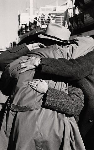 Ruth Gruber. Romanian families reunite in Haifa Port. Many had not seen each other since the beginning of World War II, Israel, 1951. (© Ruth Gruber) Ruth Gruber. Romanian families reunite in Haifa Port. Many had not seen each other since the beginning of World War II, Israel, 1951. (© Ruth Gruber)