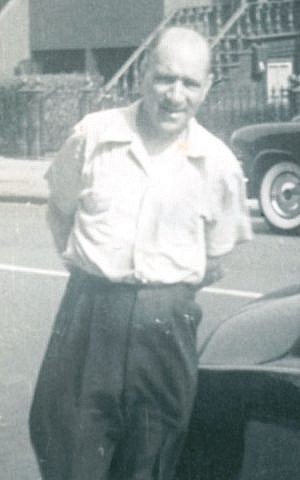 Harry Eidlitz is shown on a 1953 visit to Brooklyn, N.Y., to see his sister, Sylvia Brier. (Courtesy Joseph Brier via JTA)