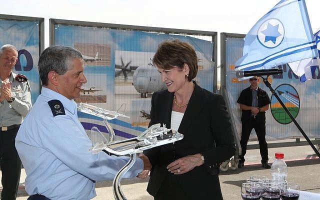 The CEO and Chairman of Lockheed Martin, Marillyn Hewson, who opened a new office of Lockheed Martin in Beersheva today, presented IAF chief Maj. Gen. Amir Eshel with three glass models of the C-130J (photo credit: courtesy: Diego Mitelberg)