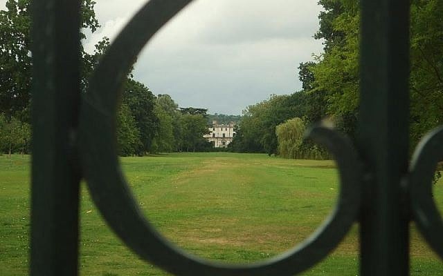 The North London Collegiate School (photo credit: CC BY Matt Brown, Flickr)