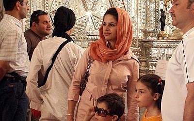 An Iranian family in Tehran (photo credit: CC BY-SA Giorgio Montersino/Flickr)