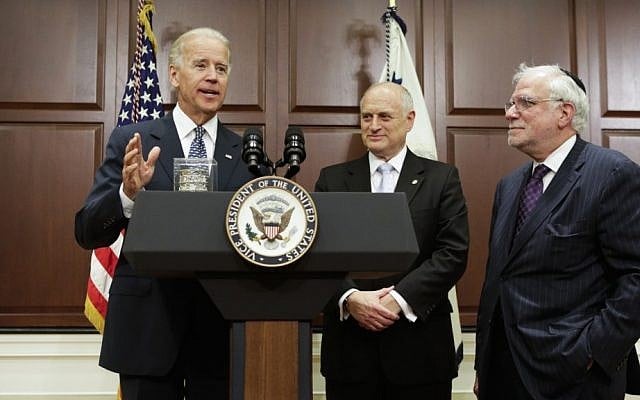 Vice President Joe Biden, with Richard Stone, Chairman, and Malcolm Hoenlein, Executive Vice Chairman, of the Conference of Presidents of Major American Jewish Organizations, 2012. (Photo credit: Joshua Roberts)