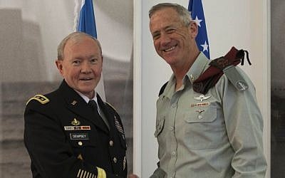 US Chairman of the Joint Chiefs of Staff Gen. Martin Dempsey meets with IDF Chief of Staff Lt. Gen. Benny Gantz in Jerusalem on March 31, 2014 (Photo credit: Yonatan Sindel/Flash90)