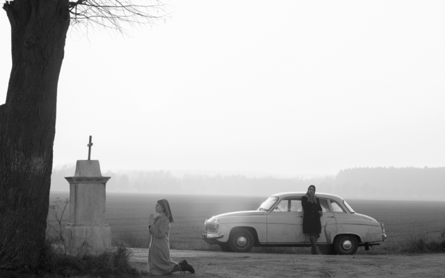 Agata Trzebuchowska and Agata Kulesza co-star in Polish film 'Ida,' a mesmerizing meditation on identity. (courtesy: Music Box Films) Agata Trzebuchowska and Agata Kulesza co-star in Polish film 'Ida,' a mesmerizing meditation on identity. (courtesy: Music Box Films)
