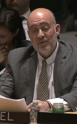 Israel's UN envoy Ron Prosor addresses the UN Security Council in New York, on April 29, 2014 (screen capture: YouTube)