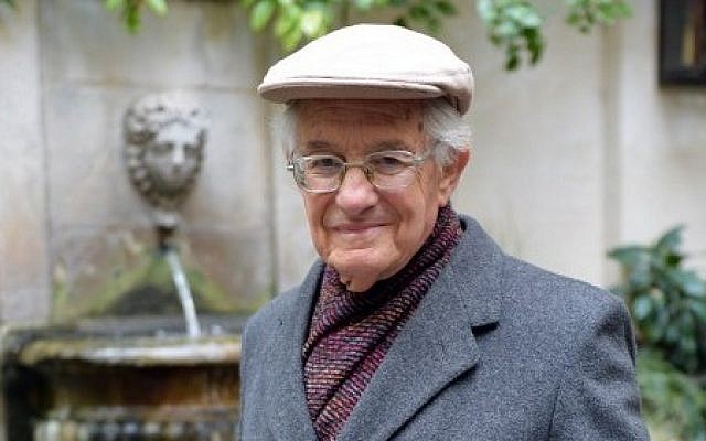 German-British historian Edgar Feuchtwanger, 88, who as a child lived with his family in Munich near the private residence of Adolf Hitler on Grillparzer Strasse, in Paris on January 17, 2013. (photo credit: AFP Photo/Miguel Medina) German-British historian Edgar Feuchtwanger, 88, who as a child lived with his family in Munich near the private residence of Adolf Hitler on Grillparzer Strasse, in Paris on January 17, 2013. (photo credit: AFP Photo/Miguel Medina)