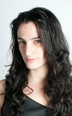 Canadian-Israeli singer-songwriter Orit Shimoni (Photo credit: Neil Muscott)