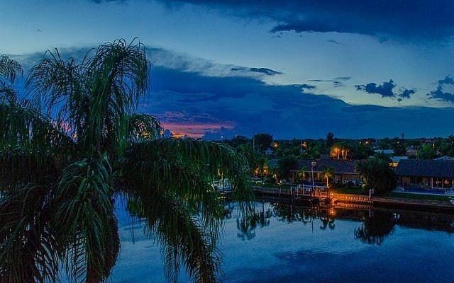 St. Petersburg sunset. (photo credit: CC BY, Robert Neff, Flickr)