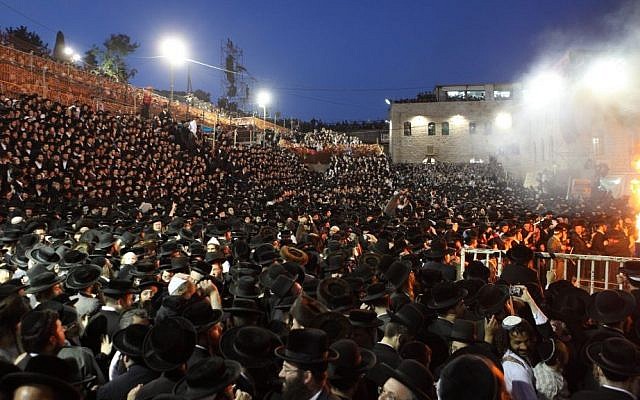 Lag B'Omer celebrations on Mt. Meron in 2013. (photo credit: Yaakov Naumi/Flash90)