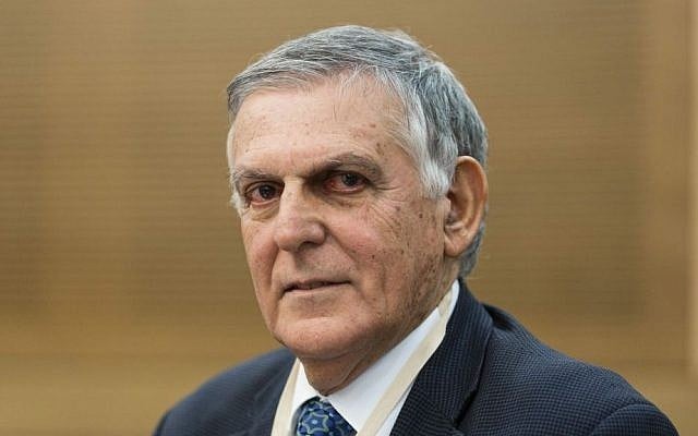 Dan Shechtman, winner of the Nobel Prize in Chemistry, attends a meeting of the Science and Technology committee in the Knesset, February 2014. (photo credit: Flash90) Dan Shechtman, winner of the Nobel Prize in Chemistry, attends a meeting of the Science and Technology committee in the Knesset, February 2014. (photo credit: Flash90)