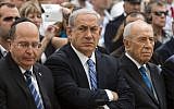 Prime Minister Benjamin Netanyahu (center), with Defense Minister Moshe Ya'alon (left), and  Shimon Peres at an event on April 30, 2014. (photo credit: (David Vaaknini/Flash 90/Pool)