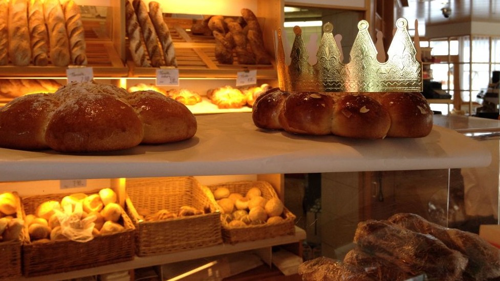 There are many bakeries in town, most selling breads, cakes and chocolates, and often with tables for sitting and having a cup of coffee (photo credit: Jessica Steinberg/Times of Israel)