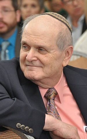 Max Mintz: 'It’s the perfect job. It’s always a very happy occasion.' (credit Vicki Samuels Levy - Jewish Herald-Voice via JTA)
